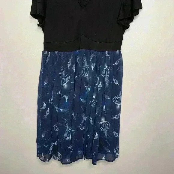 Torrid Fantastic Beasts: The Crime of Grindelwald Skater Dress 1 1X 14/16 - Picture 3 of 9